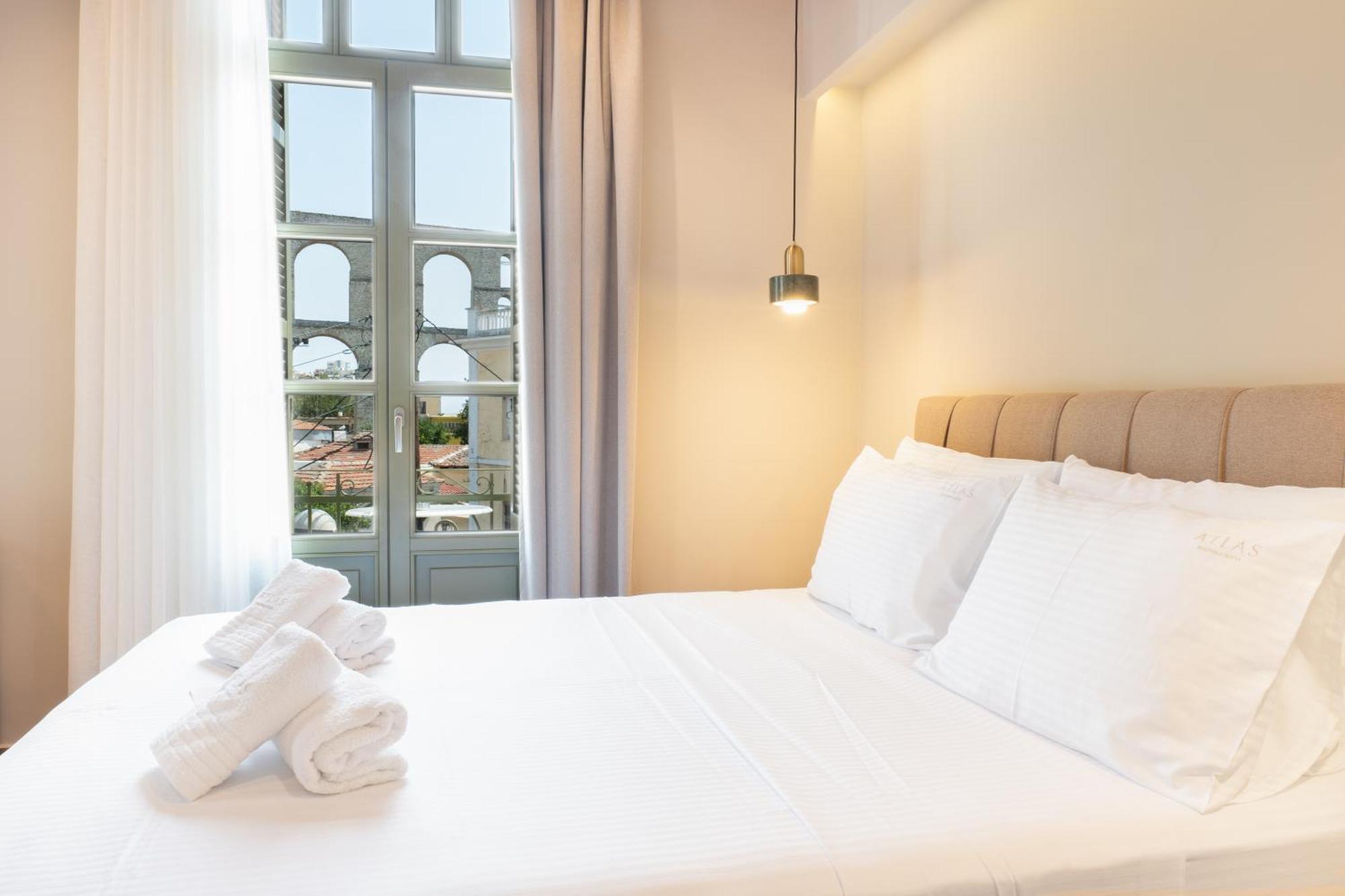 Atlas Boutique Suites Кавала Экстерьер фото