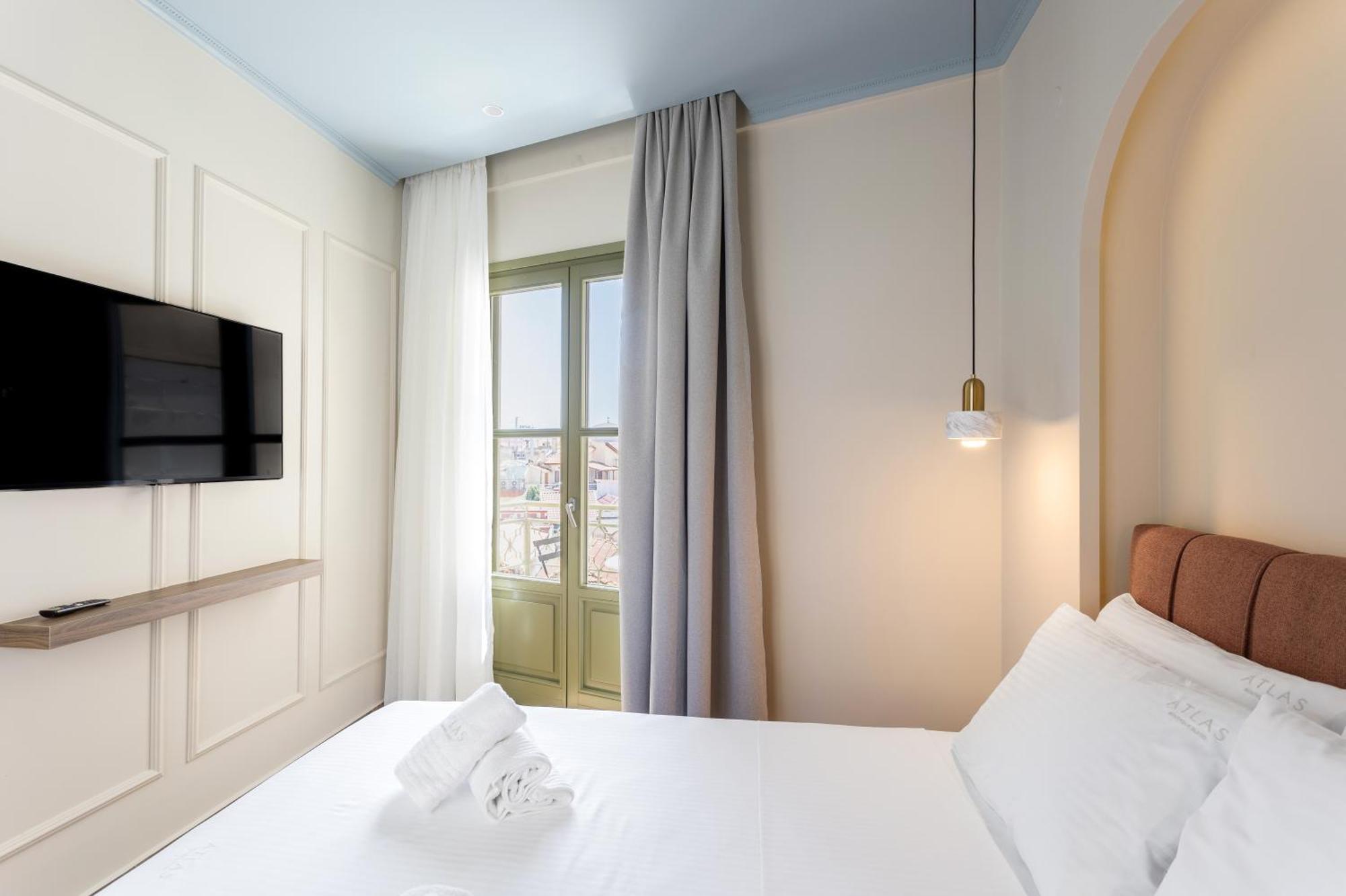 Atlas Boutique Suites Кавала Экстерьер фото