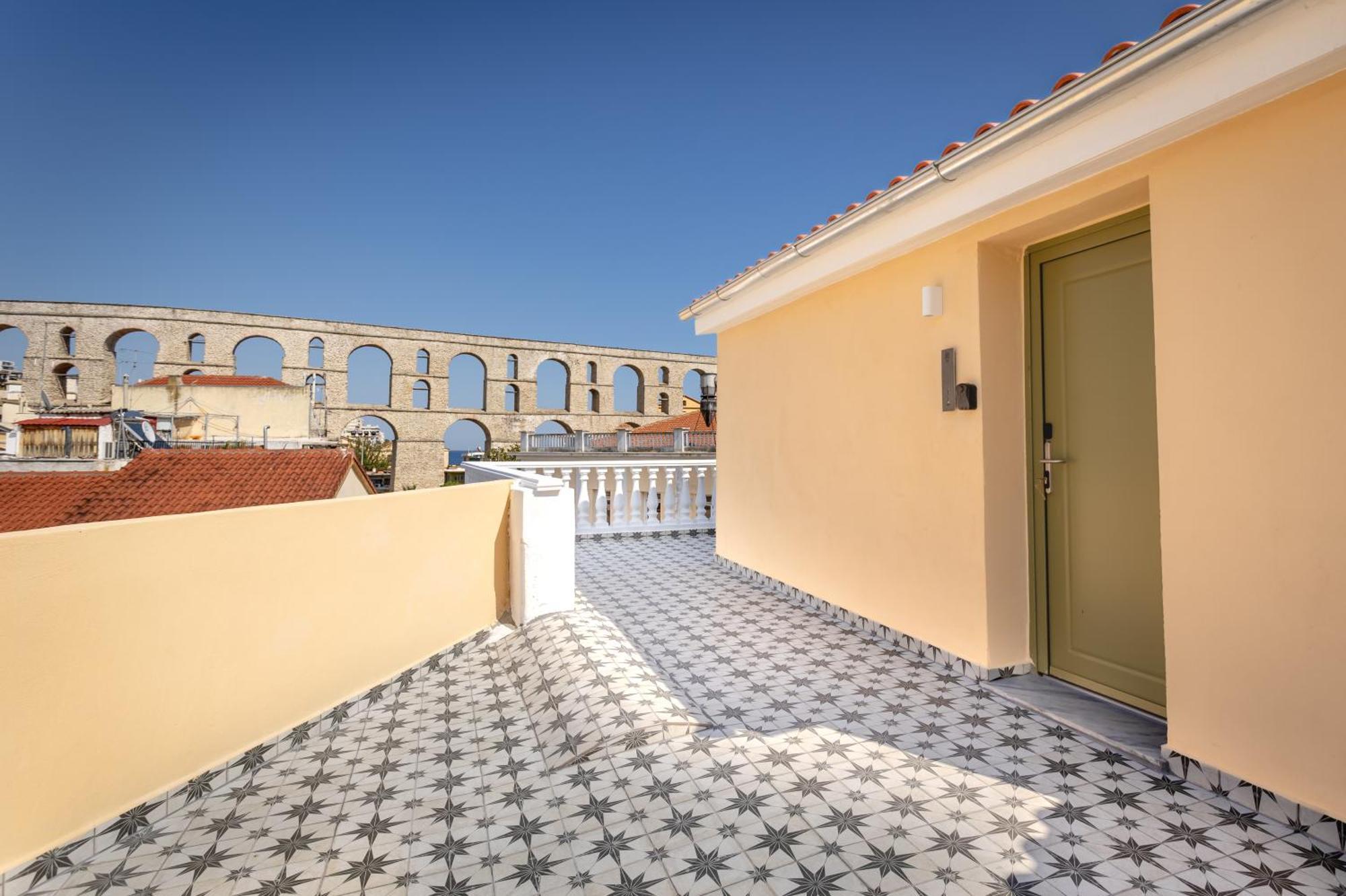 Atlas Boutique Suites Кавала Экстерьер фото